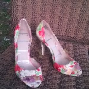 Ellie size 8 high heels